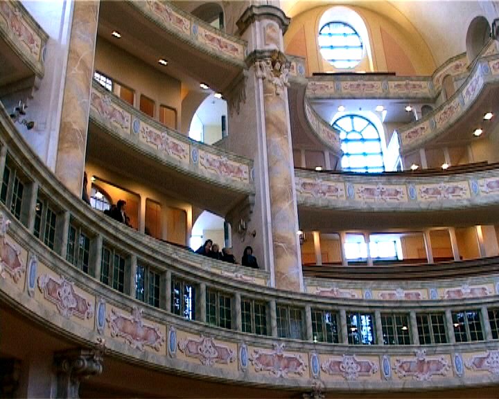 Dresden_Frauenkirche_10m