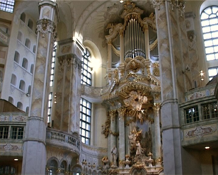 Dresden_Frauenkirche_11m