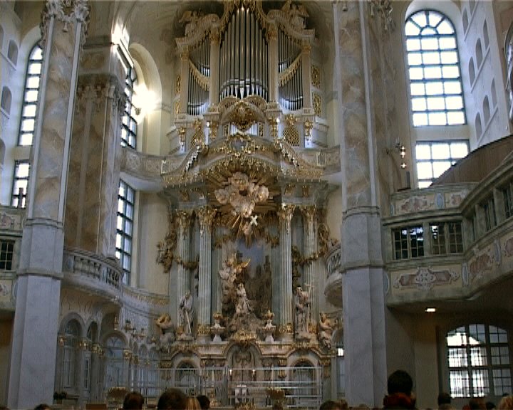 Dresden_Frauenkirche_4_nod
